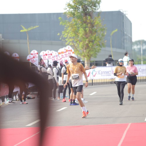 Race photo from KEDIRI HALF MARATHON 2026