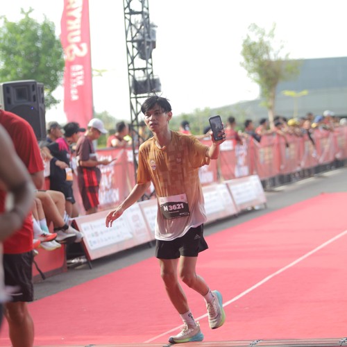 Race photo from KEDIRI HALF MARATHON 2026