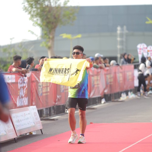 Race photo from KEDIRI HALF MARATHON 2026