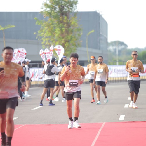 Race photo from KEDIRI HALF MARATHON 2026