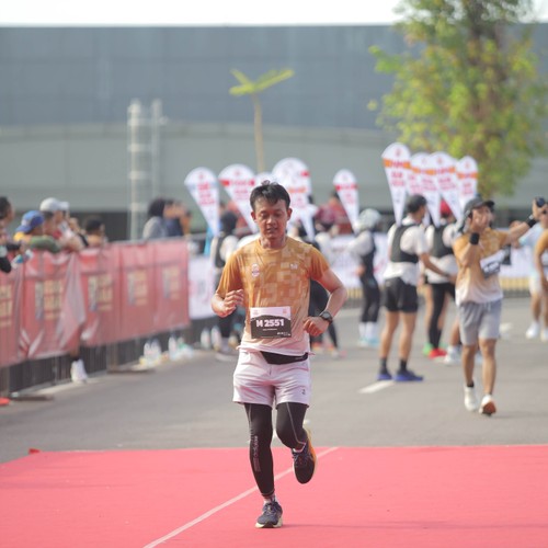 Race photo from KEDIRI HALF MARATHON 2026