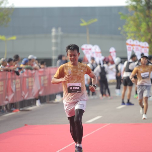 Race photo from KEDIRI HALF MARATHON 2026