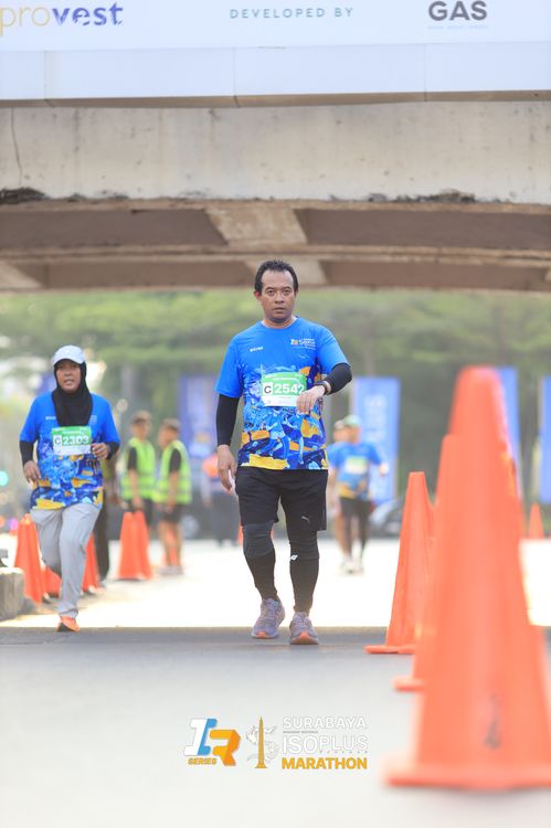 Race photo from SURABAYA ISOPLUS MARATHON 2025