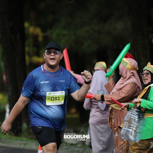Race photo from BOGORUN 2026