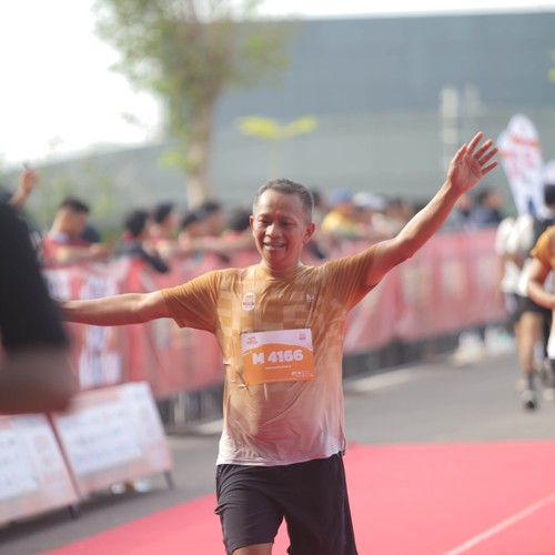 Race photo from KEDIRI HALF MARATHON 2026