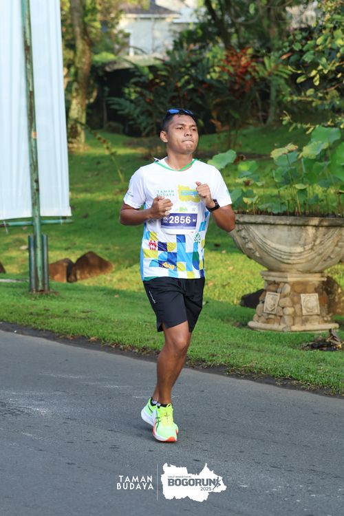 Race photo from Taman Budaya x BOGORUN 2025