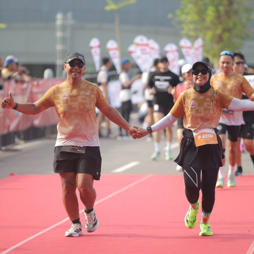 Race photo from KEDIRI HALF MARATHON 2026