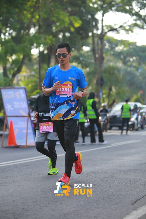 Race photo from Isoplus Run 2024 Surabaya