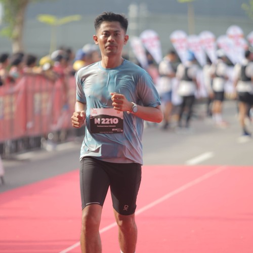 Race photo from KEDIRI HALF MARATHON 2026