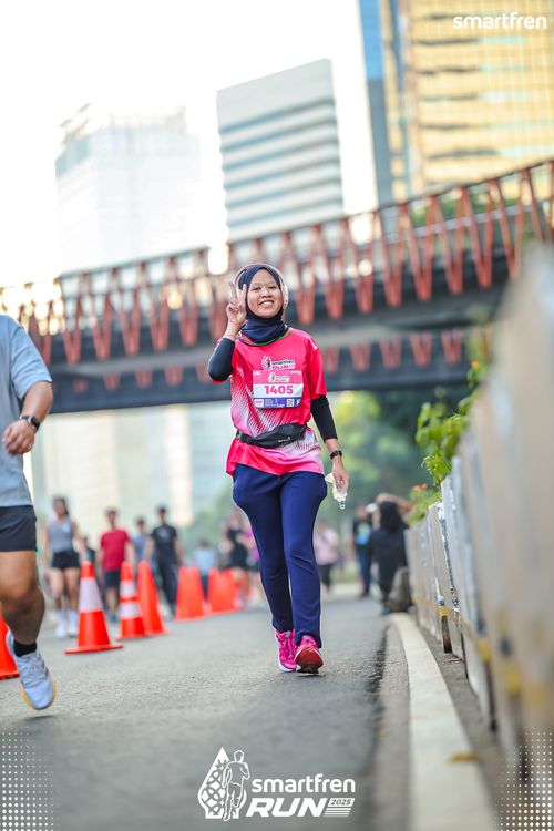 Race photo from Smartfren Run 2025 