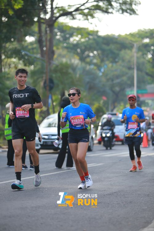 Race photo from Isoplus Run 2024 Surabaya