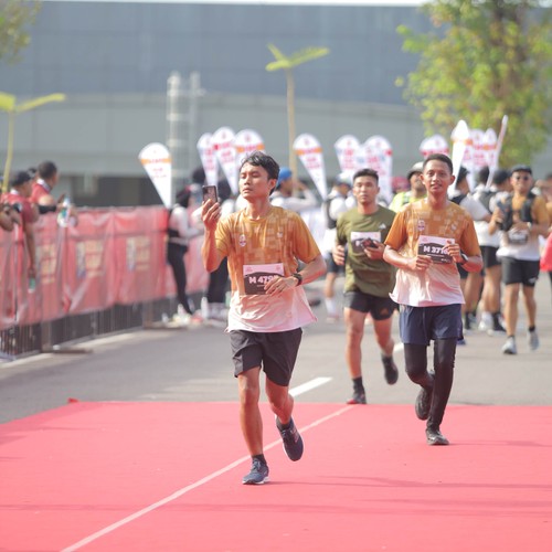 Race photo from KEDIRI HALF MARATHON 2026