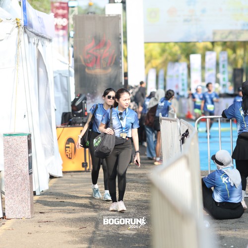 Race photo from BOGORUN 2026