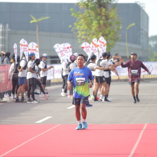 Race photo from KEDIRI HALF MARATHON 2026