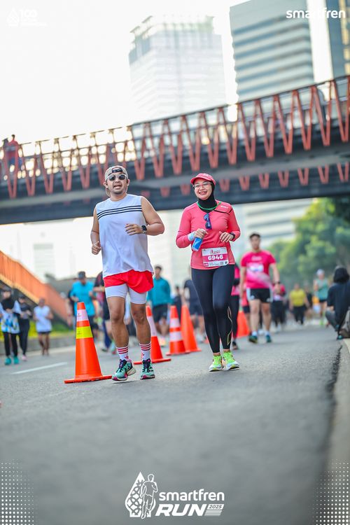 Race photo from Smartfren Run 2025 