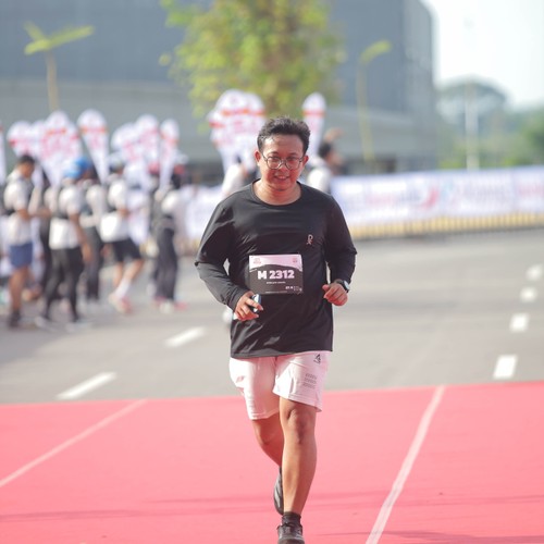 Race photo from KEDIRI HALF MARATHON 2026