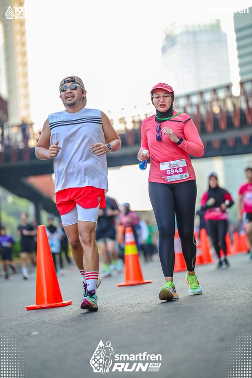 Race photo from Smartfren Run 2025 