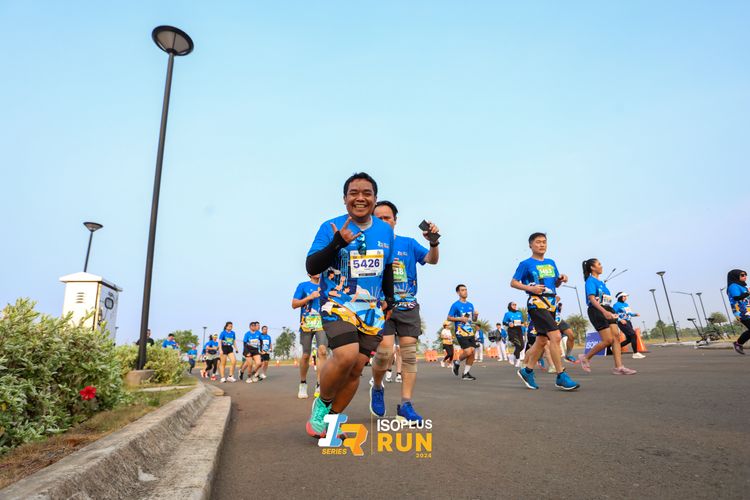 Race photo from ISOPlus Run 2024 Jakarta