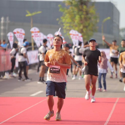 Race photo from KEDIRI HALF MARATHON 2026