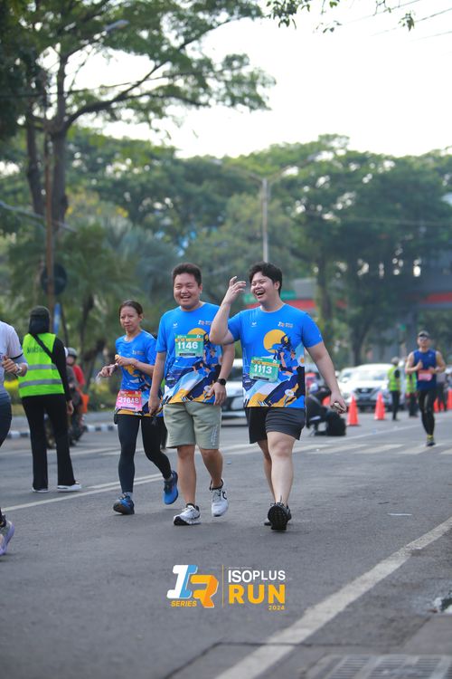 Race photo from Isoplus Run 2024 Surabaya