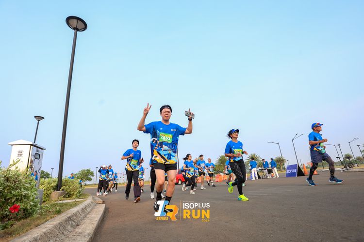 Race photo from ISOPlus Run 2024 Jakarta