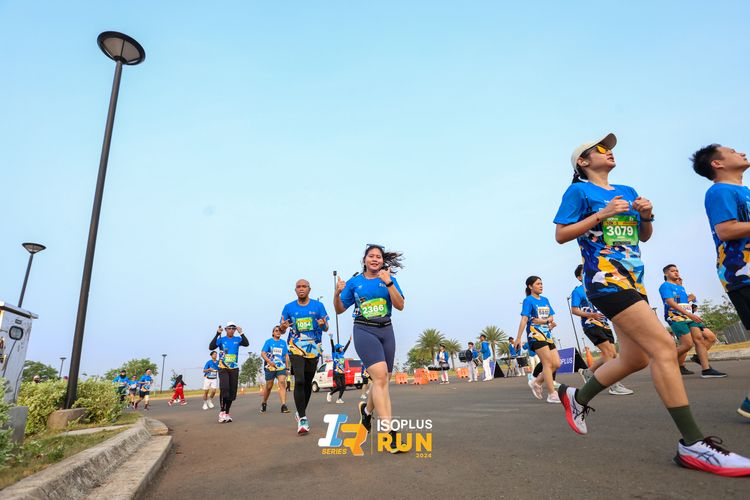 Race photo from ISOPlus Run 2024 Jakarta