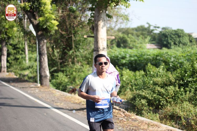 Race photo from Kediri Half Marathon 2024