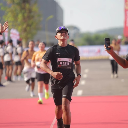 Race photo from KEDIRI HALF MARATHON 2026