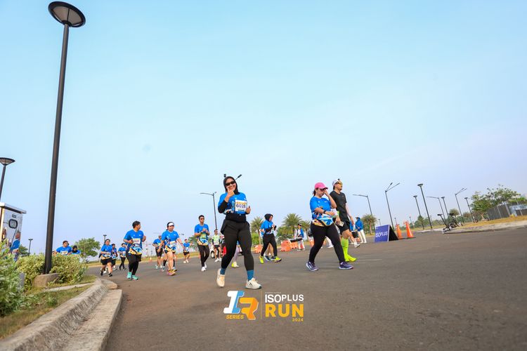 Race photo from ISOPlus Run 2024 Jakarta