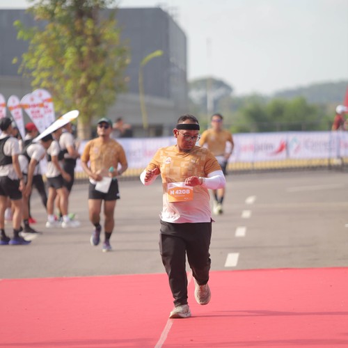 Race photo from KEDIRI HALF MARATHON 2026