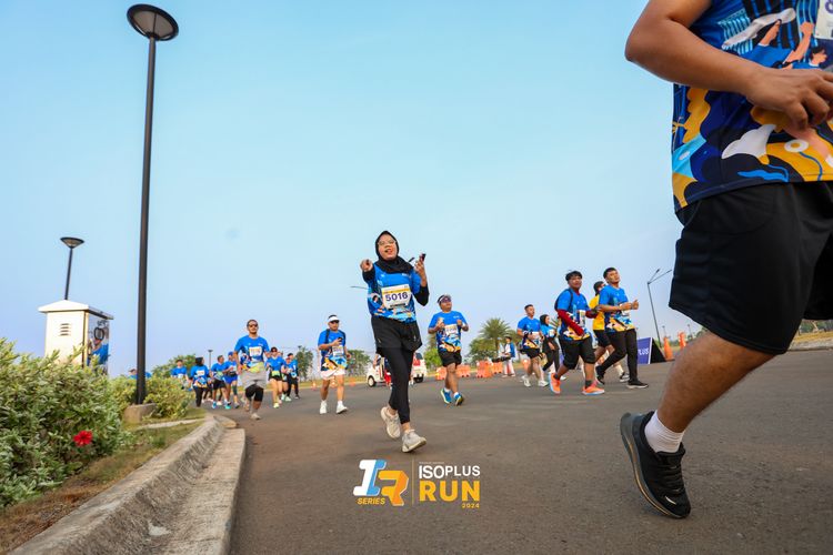Race photo from ISOPlus Run 2024 Jakarta