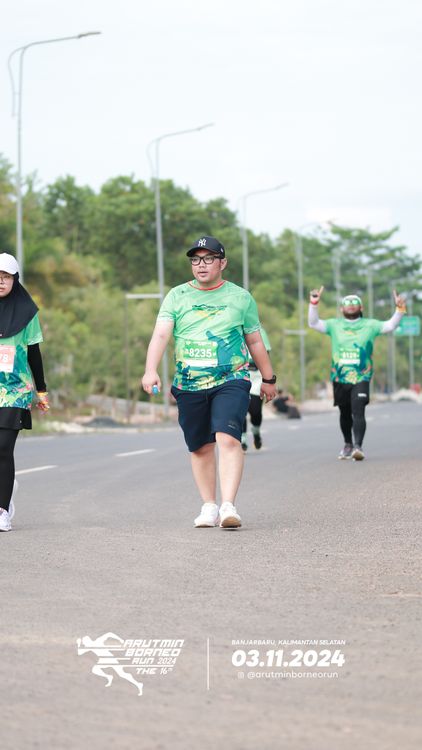Race photo from Arutmin Borneo Run 2024