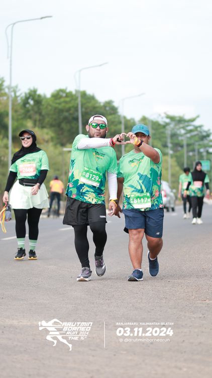 Race photo from Arutmin Borneo Run 2024