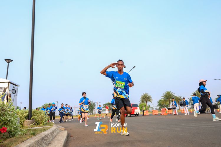 Race photo from ISOPlus Run 2024 Jakarta