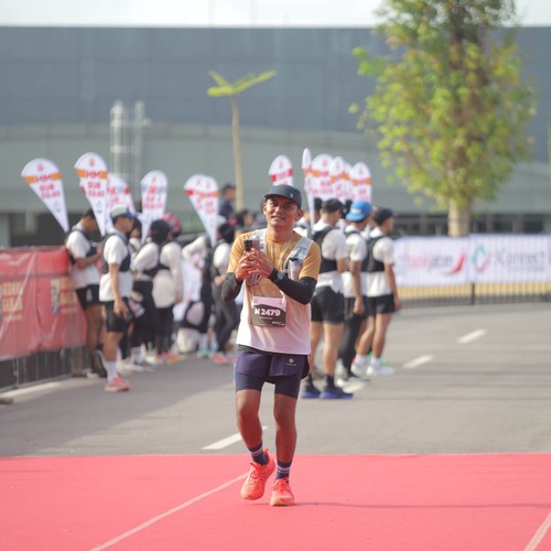 Race photo from KEDIRI HALF MARATHON 2026