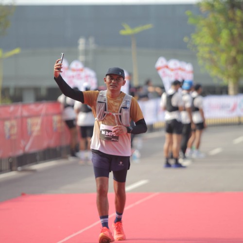 Race photo from KEDIRI HALF MARATHON 2026