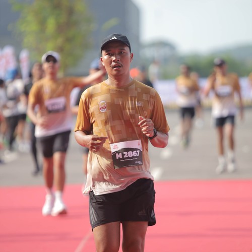 Race photo from KEDIRI HALF MARATHON 2026