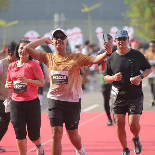 Race photo from KEDIRI HALF MARATHON 2026