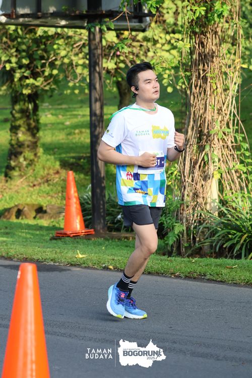 Race photo from Taman Budaya x BOGORUN 2025