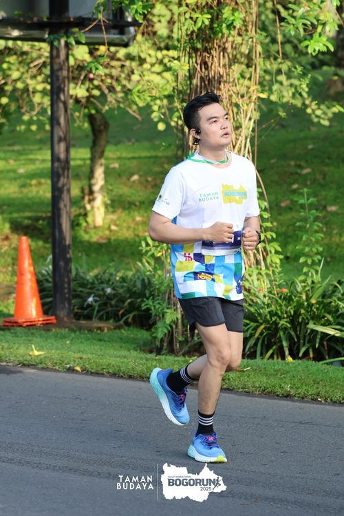 Race photo from Taman Budaya x BOGORUN 2025