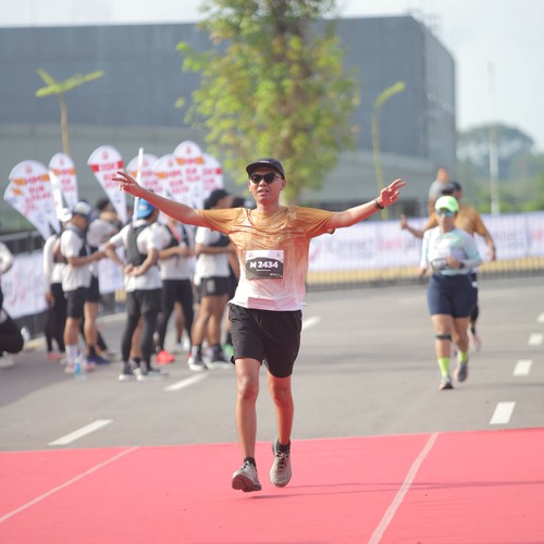 Race photo from KEDIRI HALF MARATHON 2026