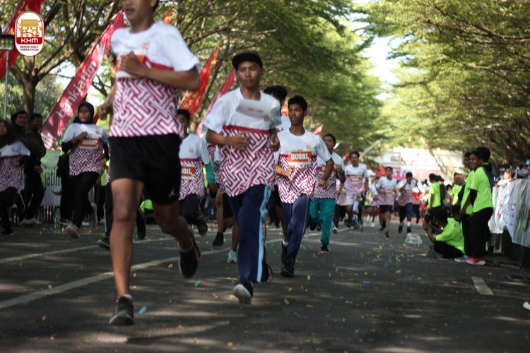 Race photo from Kediri Half Marathon 2024