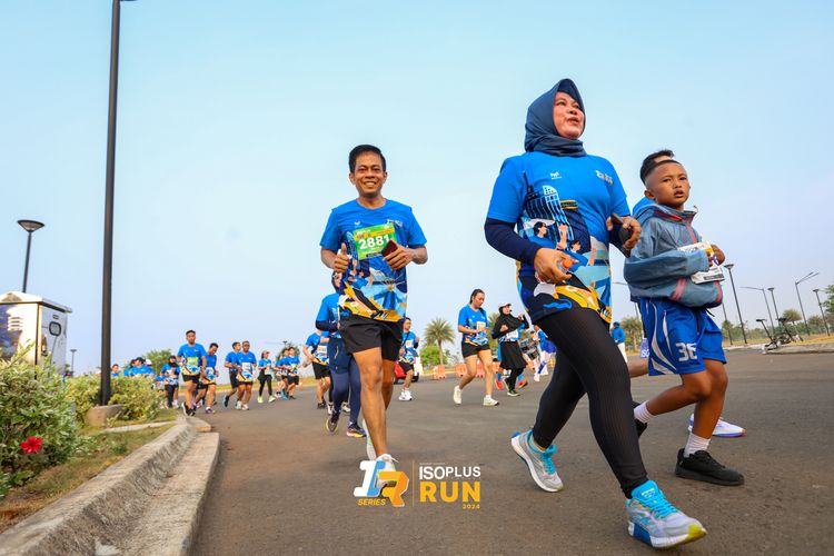 Race photo from ISOPlus Run 2024 Jakarta
