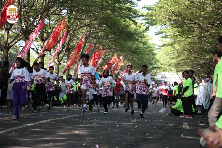 Race photo from Kediri Half Marathon 2024