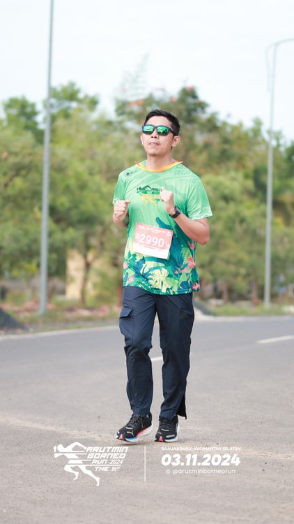 Race photo from Arutmin Borneo Run 2024