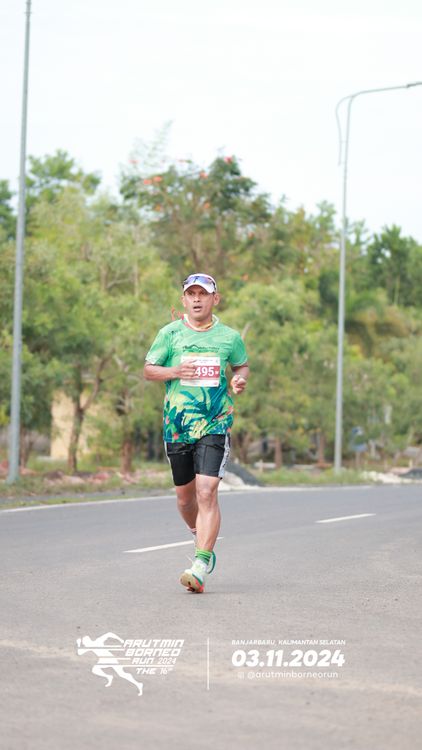 Race photo from Arutmin Borneo Run 2024