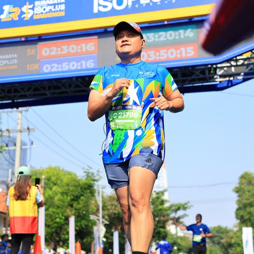 Race photo from SURABAYA ISOPLUS MARATHON 2026