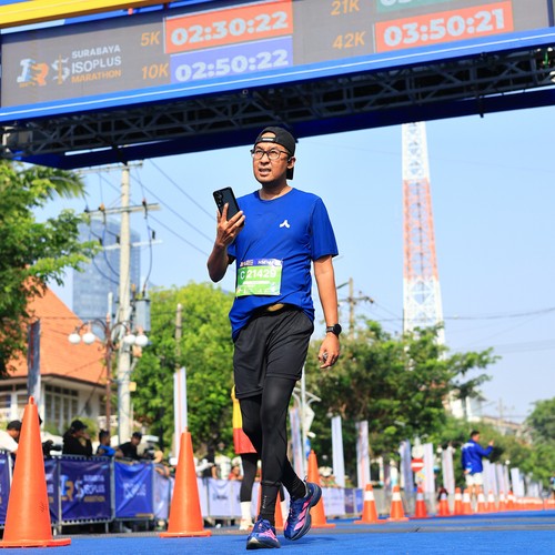 Race photo from SURABAYA ISOPLUS MARATHON 2026