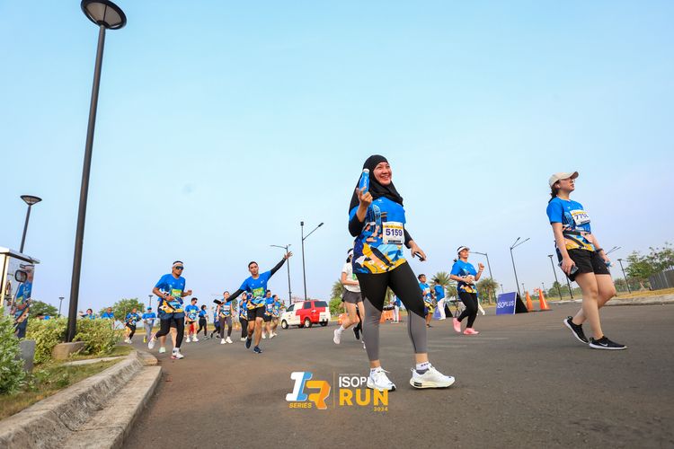 Race photo from ISOPlus Run 2024 Jakarta