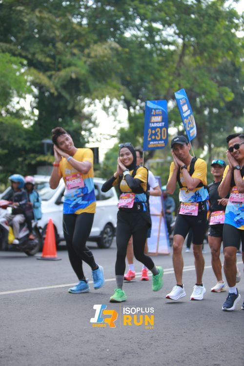 Race photo from Isoplus Run 2024 Surabaya